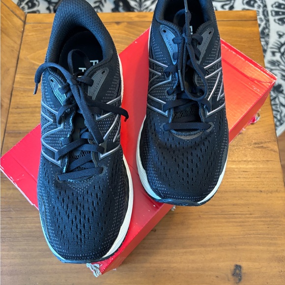 New Balance Fresh Foam 860v12 - Picture 2 of 6